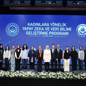 Bakanımız Göktaş, Kadınlara Yönelik Yapay Zeka ve Veri Bilimi Geliştirme Programı'nda konuştu - fotoğraf 2