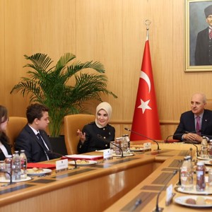 26. Ulusal Çocuk Forumu Sonuç Bildirgesi TBMM Başkanı Kurtulmuş’a takdim edildi - fotoğraf 4