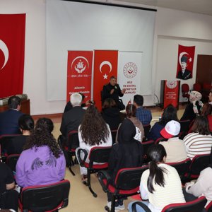Rol Model Buluşması – İl Emniyet Müdürü Onur Karaburun’un Ziyareti - fotoğraf 4