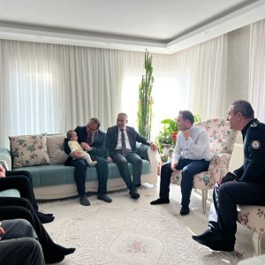 Aile Yılı'nda Fedakârlıklarıyla Geleceğimizi Aydınlatan Öğretmenlerimize Minnetle - fotoğraf 2