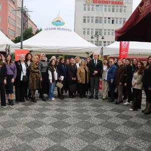 Samsun’da Kadına Yönelik Şiddete Karşı Farkındalık Etkinliği Düzenlendi - fotoğraf 25