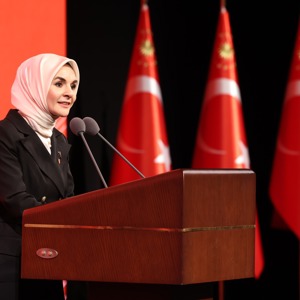Cumhurbaşkanı Erdoğan ve Bakanımız Göktaş, "Kadına Yönelik Şiddete Karşı Uluslararası Mücadele Günü" programına katıldı - fotoğraf 8