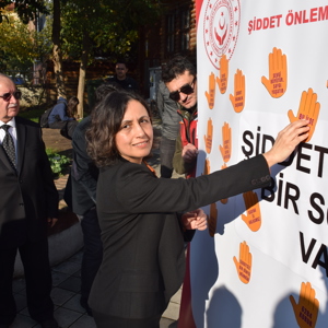 25 Kasım Kadına Yönelik Şiddete Karşı Uluslararası Mücadele Günü - fotoğraf 4