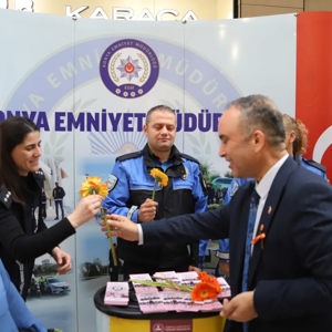 25 Kasım Kadına Yönelik Şiddete Karşı Uluslararası Mücadele Günü Kapsamında Farkındalık Programı Düzenlendi - fotoğraf 12