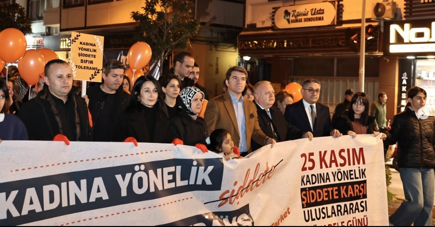 25 Kasım Kadına Yönelik Şiddetle Uluslararası Mücadele Günü kapsamında, “Turuncu Gece Farkındalık Yürüyüşü” gerçekleştirildi.