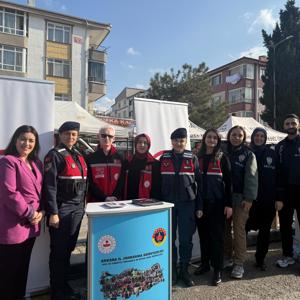 Aile Yılı'nda #İşaretiFarket: Kadına Yönelik Şiddete Karşı Farkındalık Etkinlikleri  - fotoğraf 20