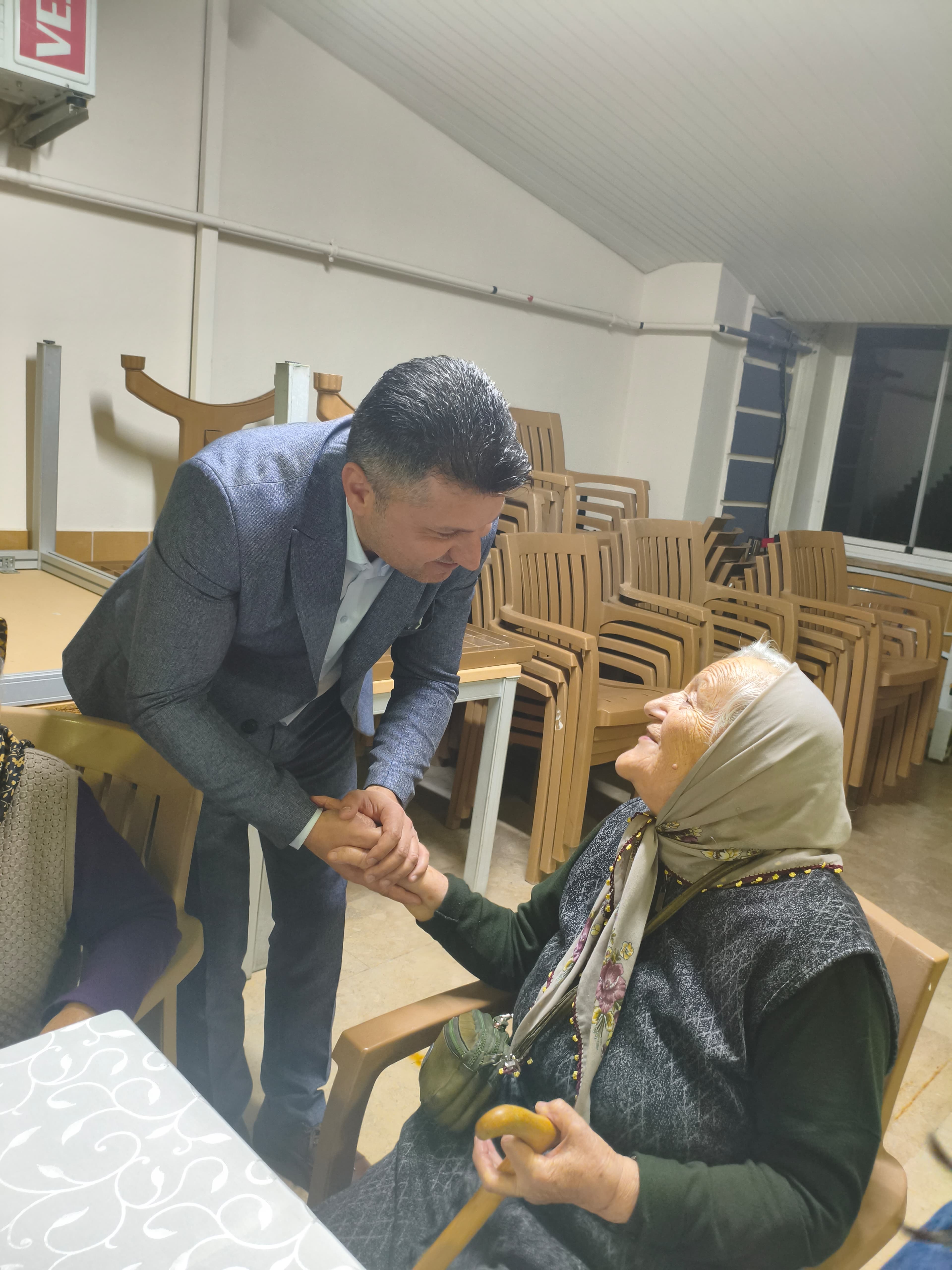 Çocuk Evlerimizdeki yavrularımızla huzurevimizin değerli sakinlerini buluşturduk.