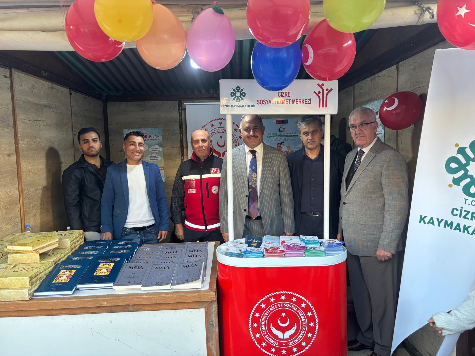 Cizre Kitap Fuarı’nda Sosyal Hizmet Teması: İl Müdürümüz Sn. Salih KAYA Stantları Ziyaret Etti