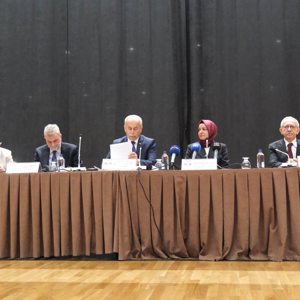 III. Uluslararası Sosyal ve Beşeri Bilimler Akademisi Kongresi Başladı - fotoğraf 4