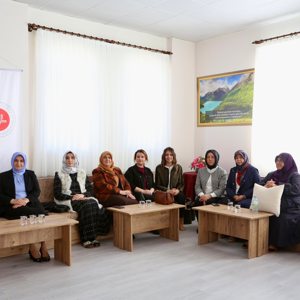 Aile Yılı Kapsamında Aile İçi İletişim ve Farkındalık Programı Düzenlendi - fotoğraf 3