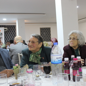 Adana Ticaret Odası, Huzurevi Sakinlerimiz için Yemek Programı Organize Etti - fotoğraf 4