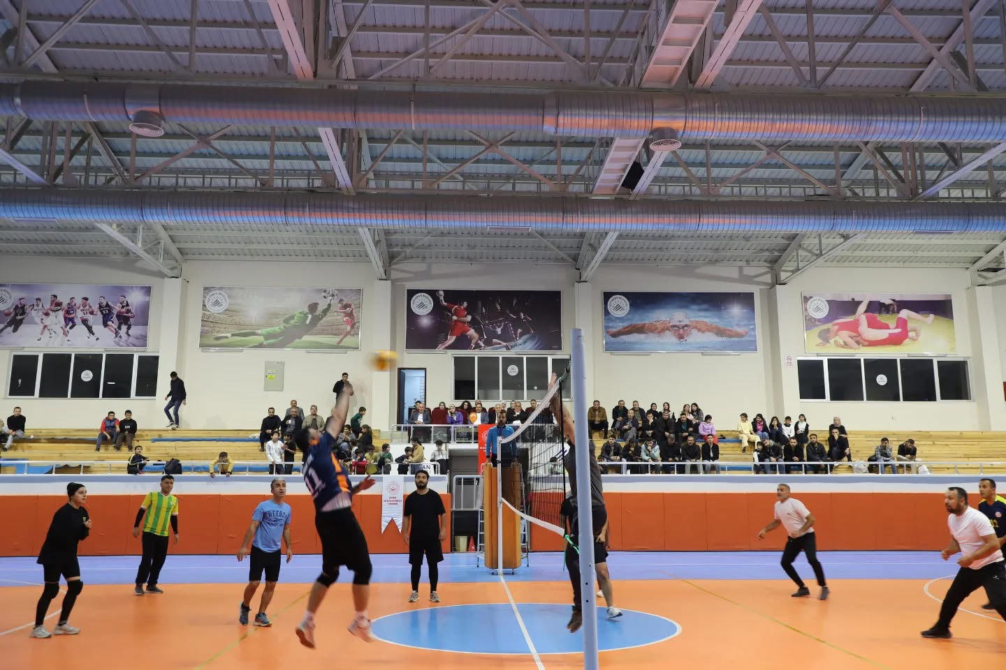 25 Kasım’da Düzenlediğimiz Voleybol Turnuvasının Finalini Coşkuyla Gerçekleştirdik - fotoğraf 5