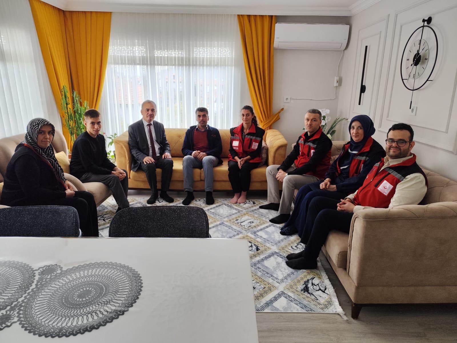 2025 Yılının “Aile Yılı” İlan Edilmesi Dolayısıyla Hane Ziyaretleri Gerçeklerştirdik