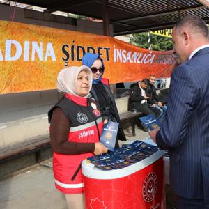25 Kasım Kadına Yönelik Şiddetle Mücadele Gününde Hep Birlikte Sessiz Çığlık İçin Yürüyüşü 🧡✋🏻 - fotoğraf 3