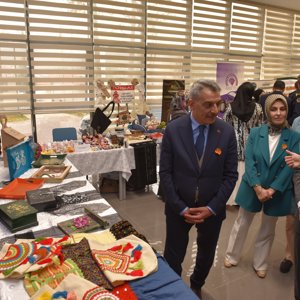 25 Kasım Kadına Yönelik Şiddete Karşı Uluslararası Mücadele Günü kapsamında İl Müdürlüğümüz Konferans Salonu’nda program düzenlendi. - fotoğraf 2
