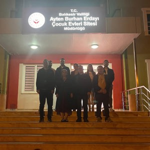 Balıkesir Cumhuriyet Savcısı Sayın Gürsel KENAR Ayten Burhan Erdayı Çocuk Evleri Sitesi Müdürlüğümüzdeki Çocuklarımızı Ziyaret Etti - fotoğraf 4
