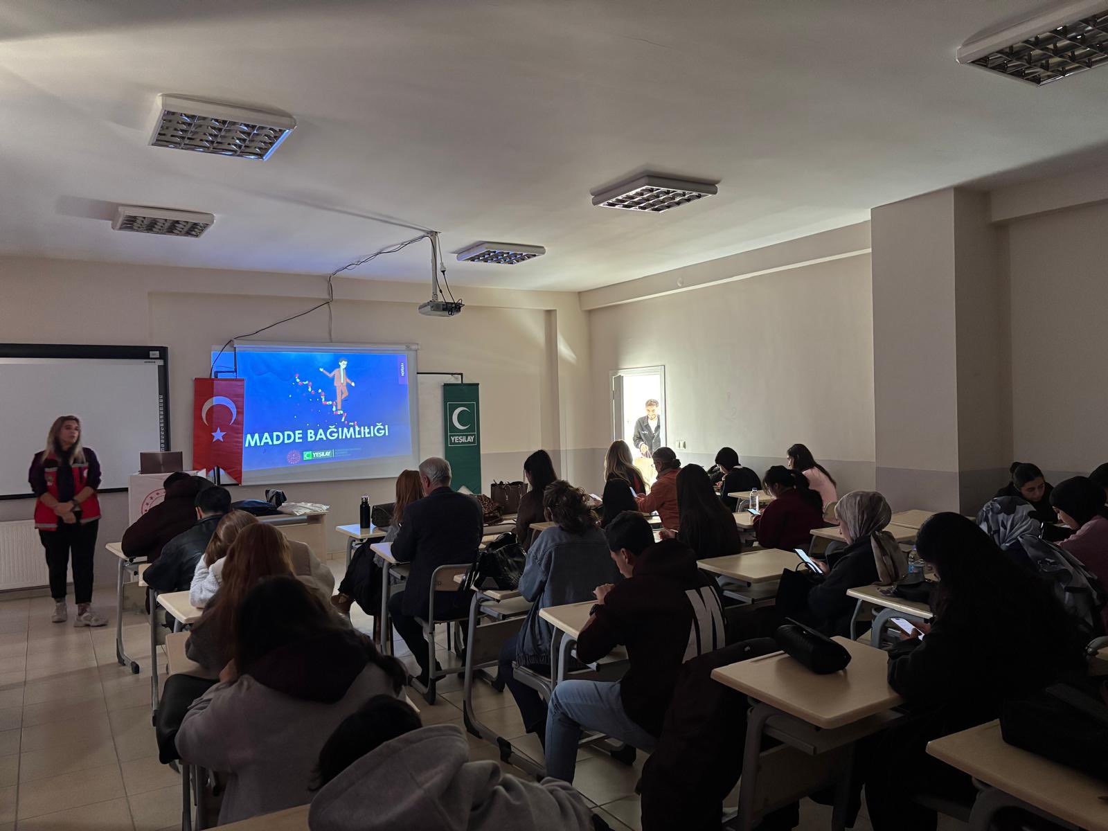 Türkiye Bağımlılıkla Mücadele (TBM) Programı ve Ulusal Uyuşturucu ile Mücadele Eğitim Programı (UMEP) 