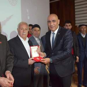 Milli Mücadele Tevcihi Törenini yapılarak Kıbrıs Gazilerimize Milli Mücadele Madalyaları verildi  - fotoğraf 10