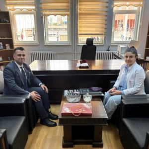 Şehit Teğmen Ahmet Aktepe’nin Emaneti Işıl Aktepe’ye Öğretmenler Günü Ziyareti - fotoğraf 2