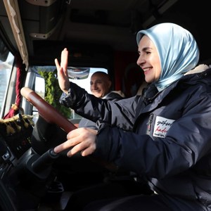 Aile ve Sosyal Hizmetler Bakanımız Göktaş, Yükselen Kadınlar Girişimcilik Eğitim Tırı Lansmanı'nda konuştu - fotoğraf 5