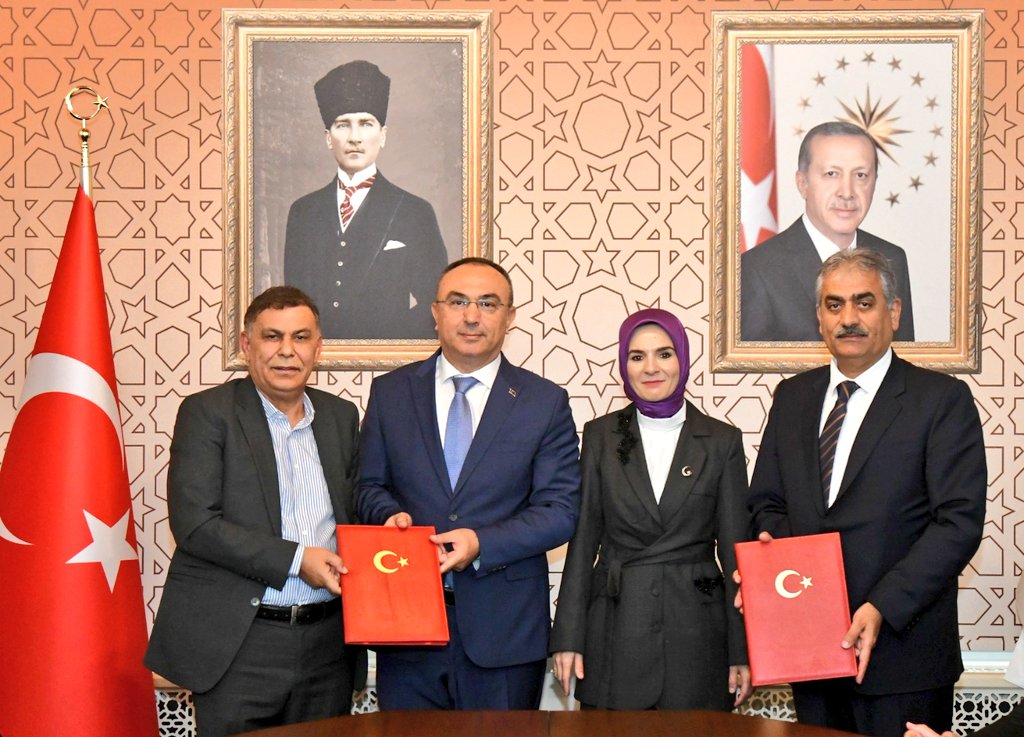 Sayın Bakanımız Mahinur Özdemir Göktaş Himayelerinde, Çocuk Evlerimizde Kalan Evlatlarımız İçin İnşa Edilecek 4 adet Villa Proje Protokolü İmzalandı