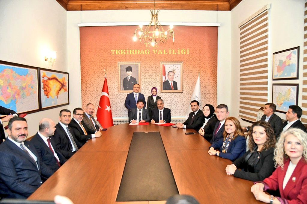 Çorlu Huzurevi Müdürlüğü Ek Hizmet Binası Sayın Bakanımız Mahinur Özdemir Göktaş’ın himayelerinde imza altına alınmıştır