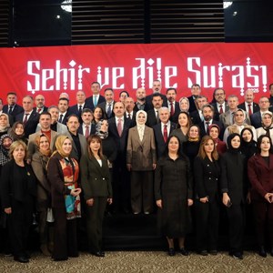 Bakanımız Göktaş, Konya'da Şehir ve Aile Şurası'nda konuştu - fotoğraf 1