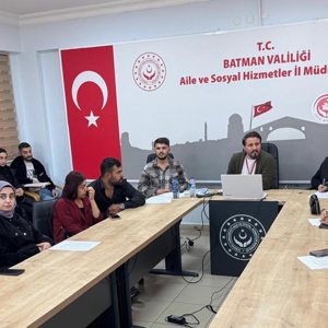  Evlenecek Gençlerin Desteklenmesi Projesi kapsamında  “Evlilik Öncesi Eğitim Programı” eğitimi  - fotoğraf 2