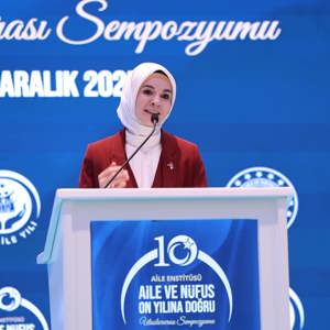 Cumhurbaşkanı Yardımcısı Cevdet Yılmaz ve Bakanımız Göktaş, "Aile ve Nüfus On Yılına Doğru Uluslararası Sempozyumu"nun kapanış programına katıldı - fotoğraf 1