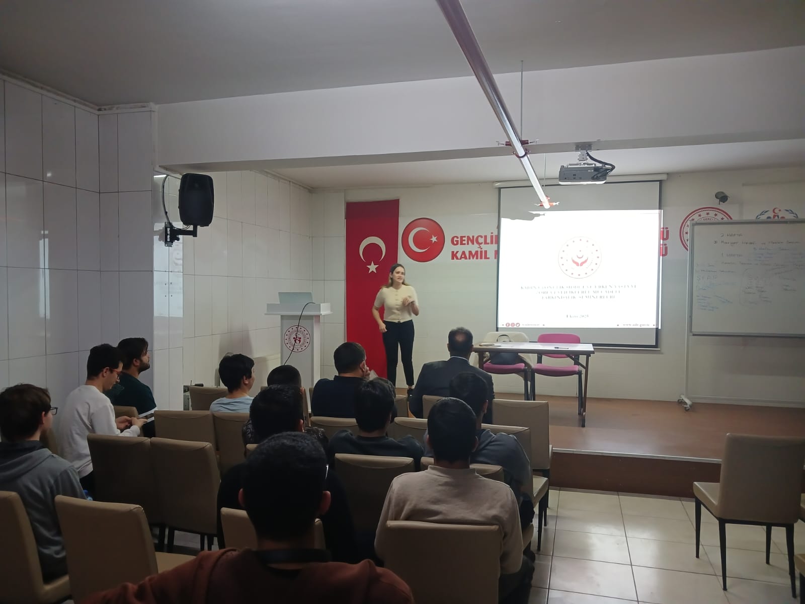 Kadına Yönelik Şiddetle Mücadele ve Erken Yaşta ve Zorla Evliliklerle Mücadele Semineri