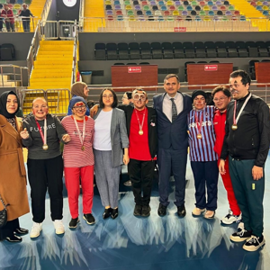 Gençlik ve Spor İl Müdürlüğünce Düzenlenen 3 Aralık Dünya Engelliler Günü Spor Aktivitelerine Katılım Sağlandı - fotoğraf 2