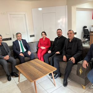 3 Aralık Dünya Engelliler Günü kapsamında İl Müdürümüz Vefa Akdoğan, Bitlis Otizm Yardımlaşma ve Dayanışma Eğitim Derneğini ziyaret etti - fotoğraf 1