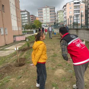 38 Okula 38 Fidan: Öğretmenler Günü’nde Anlamlı Etkinlik   - fotoğraf 2