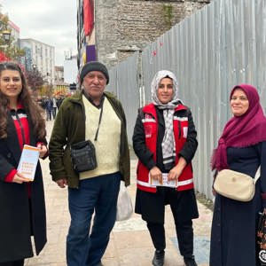 25 Kasım Kadına Yönelik Şiddete Karşı Uluslararası Mücadele Günü Kapsamında Farkındalık Stantlarımızı Açtık - fotoğraf 16