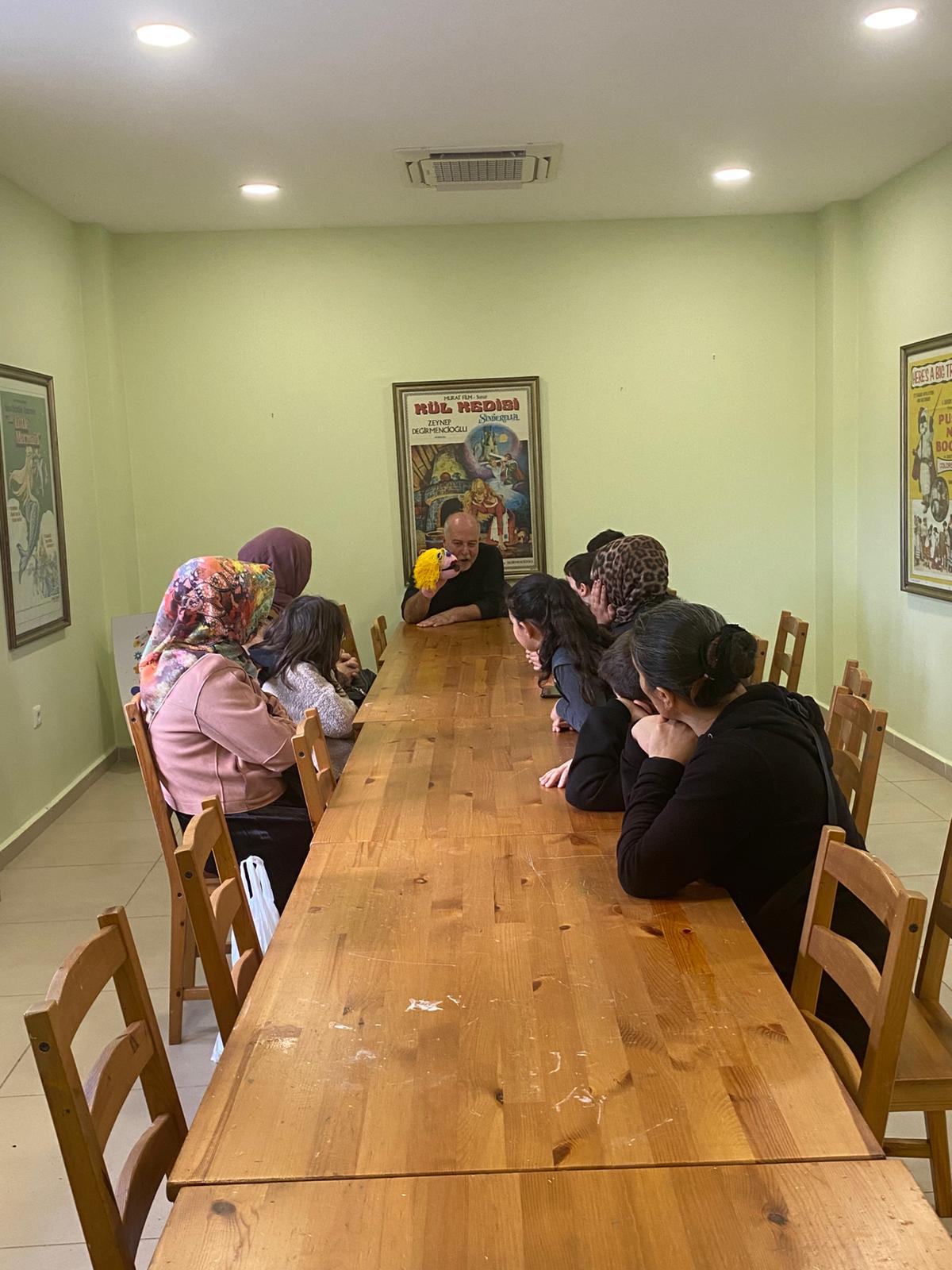 Sosyal ve Ekonomik Destek (SED) Hizmet Modelinden Yararlanan Çocuklarımıza Okul Destek (ODES) Projesi Kapsamında Etkinlikler Düzenlemeye Devam Ediyoruz.