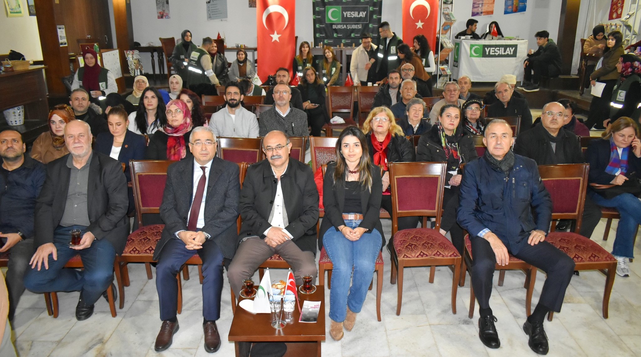Yeşilay Bursa Şubesinde Dünya Gönüllüler Günü Programı Düzenlendi