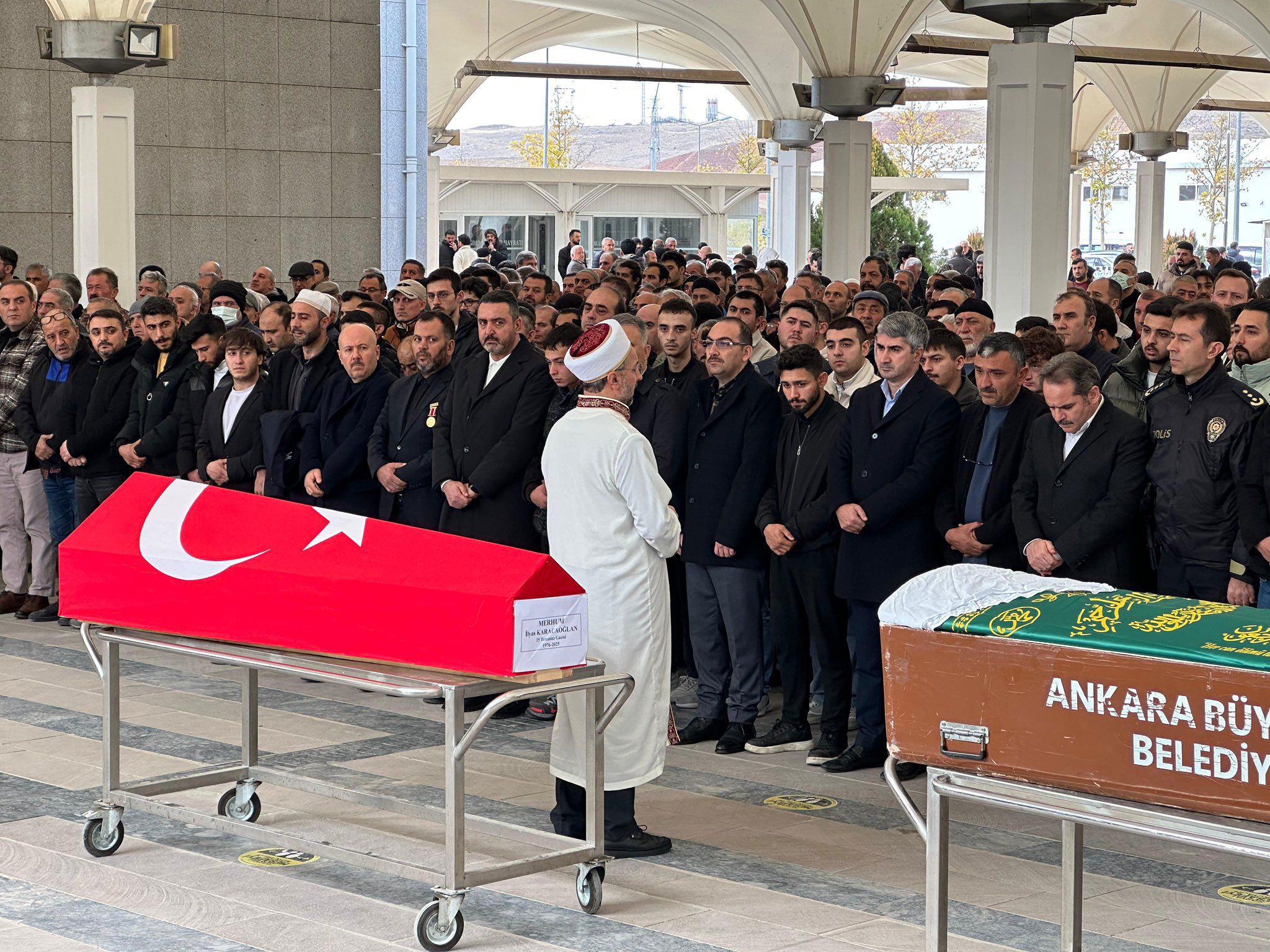 15 Temmuz Gazimiz İlyas Karacaoğlan Ankara’da Son Yolculuğuna Uğurlandı - fotoğraf 1