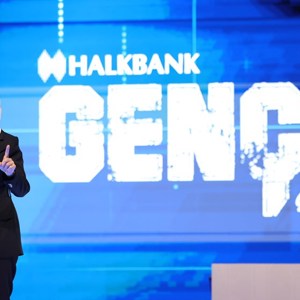 Aile ve Sosyal Hizmetler Bakanımız Göktaş, Halkbank Gençİz'25 Zirvesi'nde konuştu - fotoğraf 1