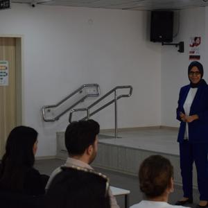 Hizmet Kalitesini Artırmaya Yönelik Büro Personeli Eğitimleri Düzenlendi - fotoğraf 3