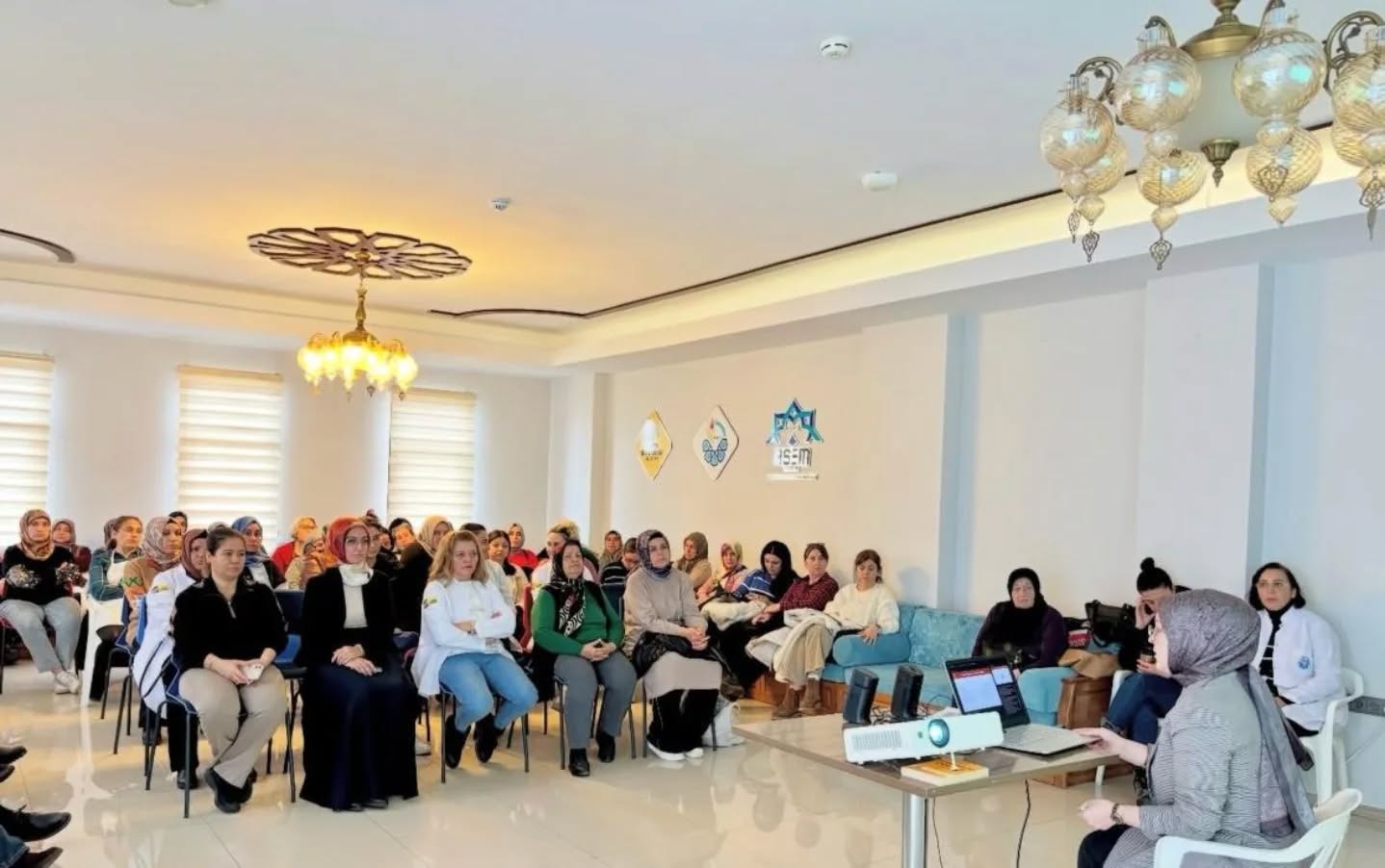 “Kadına Yönelik Şiddetle Mücadele” İle İlgili Eğitim Düzenlendi