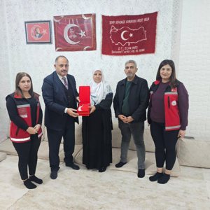 Şehit Ailelerine Devlet Şefkati, İl Müdürü Salih Kaya’dan Ziyaret - fotoğraf 2