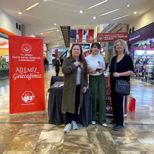 2025 Aile Yılı Kapsamında 25 Kasım’a Yönelik Kadına Şiddetle Mücadele Farkındalık Standı Açıldı - fotoğraf 5