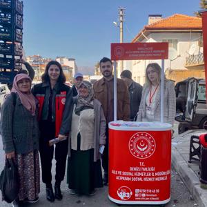 2025 Aile Yılı Kapsamında Acıpayam’da 25 Kasım Farkındalık Standı Açıldı - fotoğraf 6