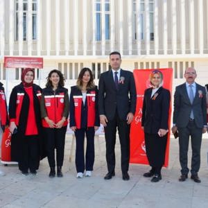 Tavas SHM Tarafından Kadına Yönelik Şiddete Karşı Farkındalık Standı Düzenlendi - fotoğraf 1