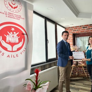 Aile Eğitim Programı Kapsamında Ada Anaokulu Ebeveynleriyle Eğitim Süreci Tamamlandı - fotoğraf 6