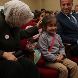 Bakan Yardımcımız Sayın Leman YENİGÜN ile ‘Şanlıurfa Çocuk Tiyatro Şenliğine’ Katıldık.  - fotoğraf 3