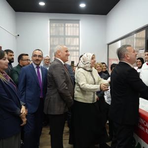 2025 Aile Yılı'nda “Engelleri Aşıyoruz, Yerli Malı Kullanıyoruz” - fotoğraf 3