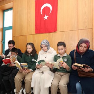 Bitlis Ailece Kitap Okuyor Projesi Tanıtım Lansmanı Gerçekleştirildi - fotoğraf 7