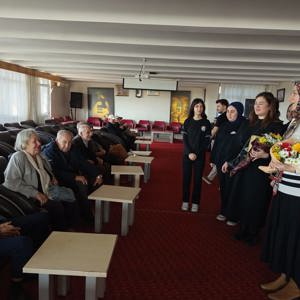 Huzurevinde Kalan Öğretmenlerimiz Öğretmenler Günü Nedeniyle Ziyaret Edildi. - fotoğraf 3