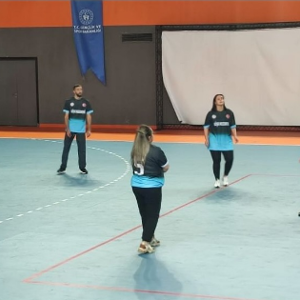 Voleybol Dostluk Maçı, Centilmence Ve Dostluk Dolu Bir Atmosferde Gerçekleştirildi. - fotoğraf 1